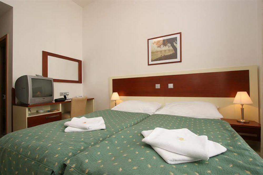 Hotel Atos Praga